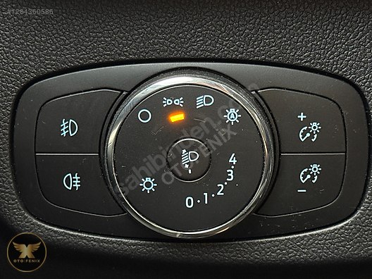 OTOFENİX 2023 FORD FOCUS 1.5 ECOBLUE ACTIVE X OTOMATİK 40.955 KM