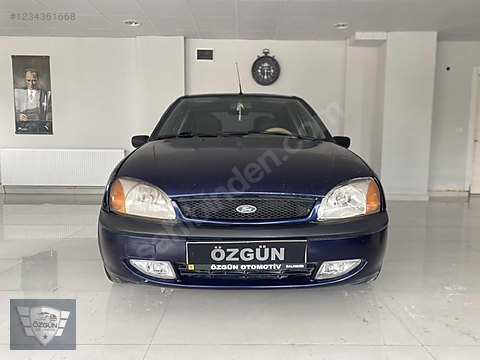 ÖZGÜN OTOMOTİV DEN 2001 FORD FİESTA CHİA DEĞİŞENSİZ...