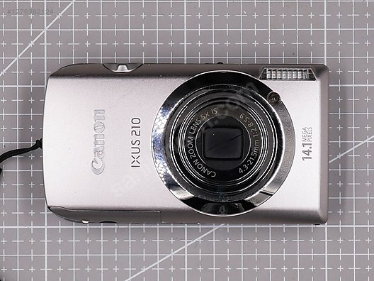 Kompakt / Canon / IXUS 210 / Canon IXUS 210 (SD3500 IS / IXY 10S