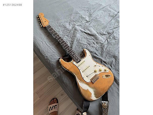 İkinci El ve Sıfır Alışveriş / Müzik / Müzik Aletleri / Telli Çalgılar / Gitar / Elektro