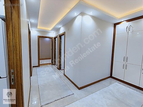 ESENYURT'UN EN GÜZEL CADDESİ UFUK CADDESİN'DE KUSURSUZ...