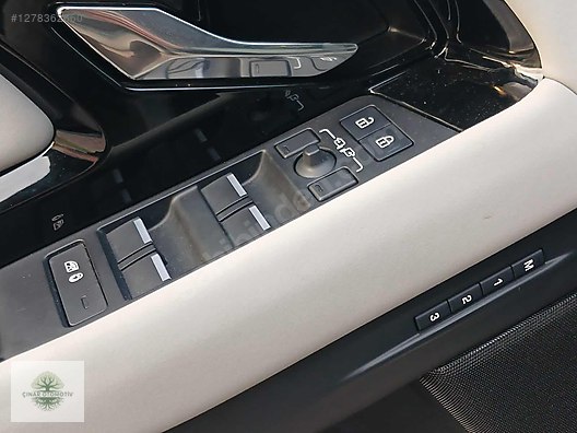 Vasıta / Arazi, SUV & Pickup / Land Rover / Range Rover Evoque / 1.5 PHEV / Dynamic SE