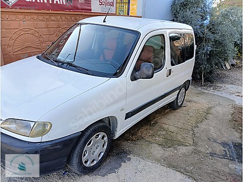TAKASLI KLIMALI OTOMOBİL RUSATLI PEJO