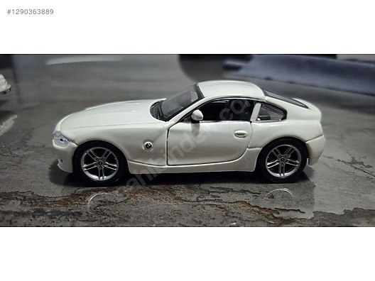 Bburago Diecast Model 1:32 BMW Araba - 1290363889