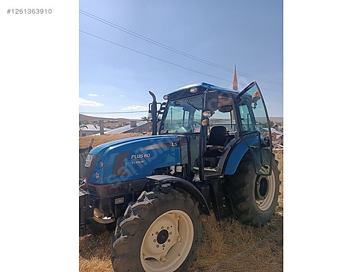 2011 LS Tractor