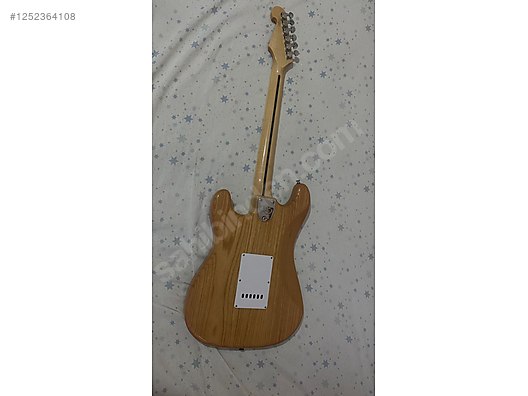 İkinci El ve Sıfır Alışveriş / Müzik / Müzik Aletleri / Telli Çalgılar / Gitar / Elektro