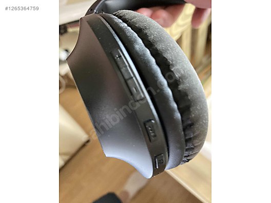 Used & Brand New Items / Cell Phones & Accessories / Accessories / Bluetooth Headphones