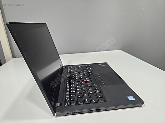Lenovo / THİNKPAD P43S + İ7 İŞLEMCİ + 16 GB RAM+ NVİDİA QUADRO