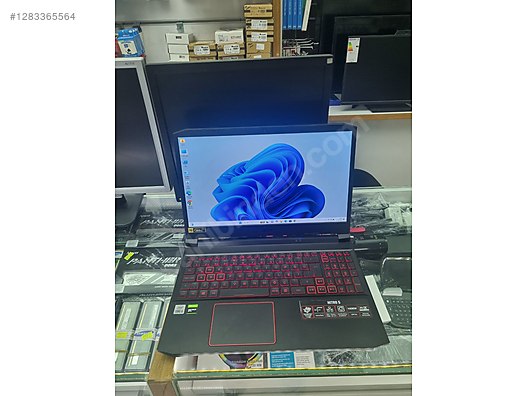 Intel Core i5 Acer Oyuncu Laptop