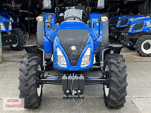 Machinery / Agricultural Machines / Tractors / New Holland / TT60 Classic