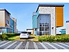Foçada Deniz&Doğa Manzaralı Modern Mimarili Havuzlu Villa
