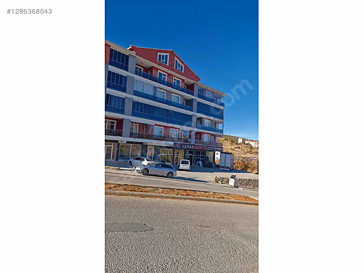 HADİMDE GENİŞ 1+1 SATILIK DAİRE #1286368043