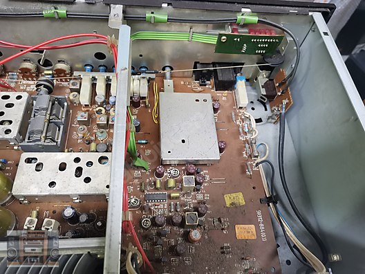 Mağazadan Grundig Amfi