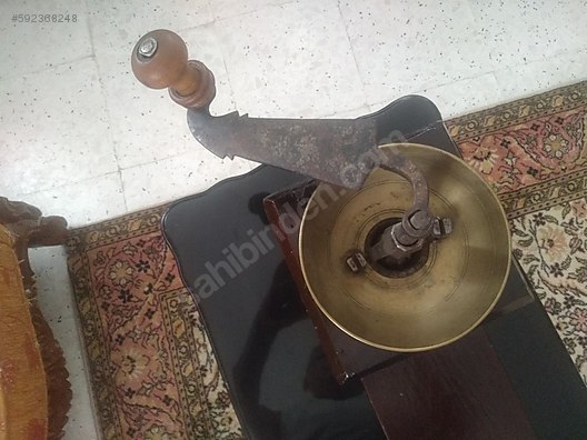 250 yıllık Kahve değirmeni Antika Kahve Değirmeni ve Çeşitli Antika