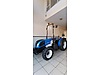 Machinery / Agricultural Machines / Tractors / New Holland / T4.70B