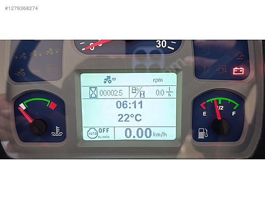 Machinery / Agricultural Machines / Tractors / New Holland / T4.70B