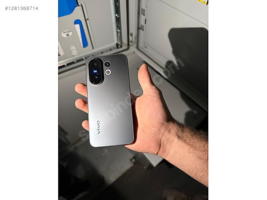 Used & Brand New Items / Cell Phones & Accessories / Cell Phones / Vivo / V40