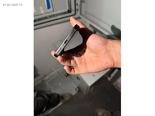 Used & Brand New Items / Cell Phones & Accessories / Cell Phones / Vivo / V40