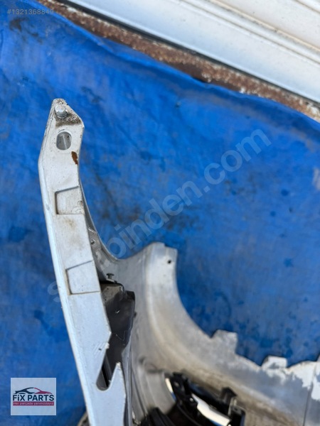 Mercedes B Tampon (Ön)