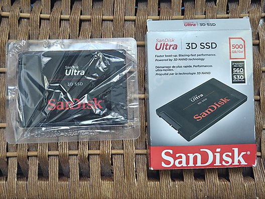 SanDisk Ultra 3D 500GB SATA 3 SSD - Çok Az Kullanıldı/%98 sağlık
