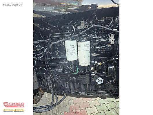 Machinery / Agricultural Machines / Tractors / New Holland / T7070