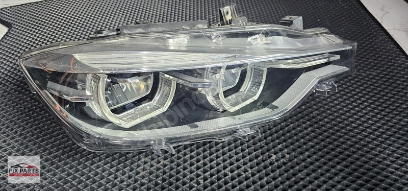 BMW 3 Serisi Far