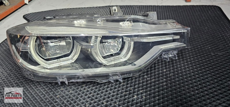 BMW 3 Serisi Far