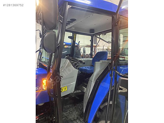 Machinery / Agricultural Machines / Tractors / New Holland / 75-56s