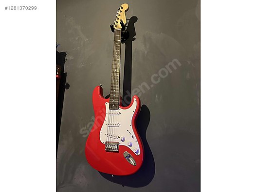 İkinci El ve Sıfır Alışveriş / Müzik / Müzik Aletleri / Telli Çalgılar / Gitar / Elektro