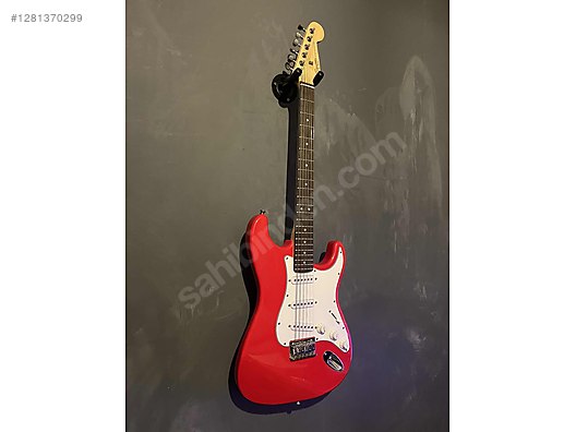 İkinci El ve Sıfır Alışveriş / Müzik / Müzik Aletleri / Telli Çalgılar / Gitar / Elektro