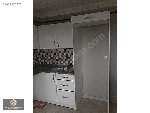 SAKARYA KARAPÜRCEK CUMHURIYET MAH SITE ICI SATILIK 3+1 DAIRE Satılık