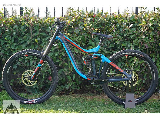 Giant Glory 1 27.5 - Downhill Bisiklet 