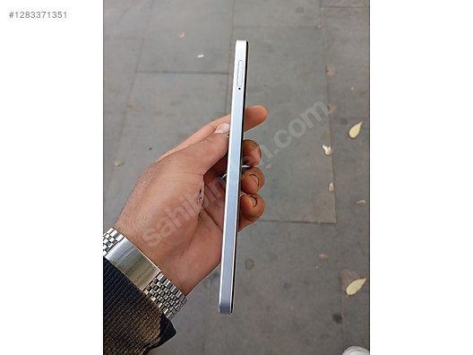 Used & Brand New Items / Cell Phones & Accessories / Cell Phones / Oppo / A5 (2020)