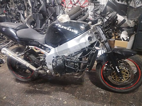 まき Motor / Kawasaki zx9r komple kelle motor test edilip werilecek