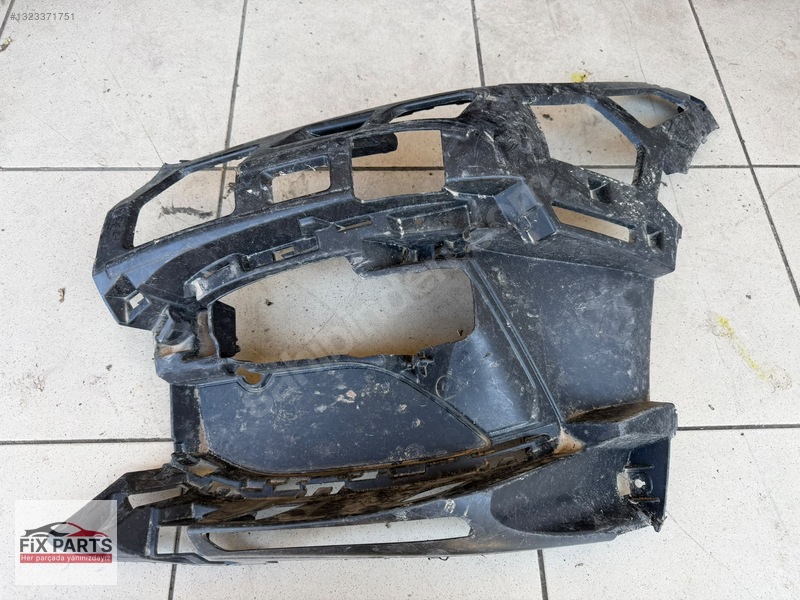 BMW 1 Serisi Tampon Braketi (Ön)