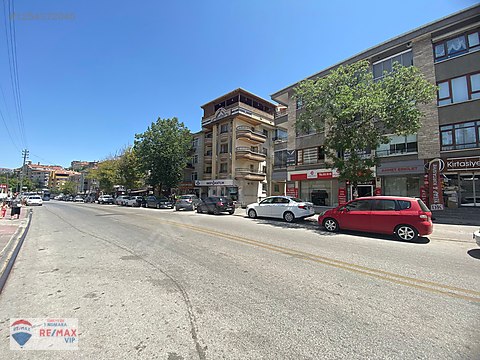 ETLİK GİRESUN CAD. YAKININDA 370 METREKARE SATILIK DÜKKAN