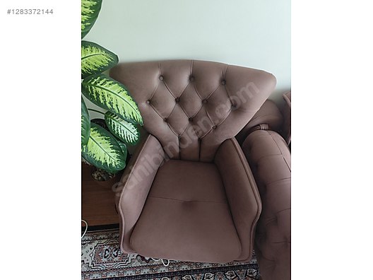 Used & Brand New Items / Home Decor / Furniture / Den & Living Room / Living Room Furniture