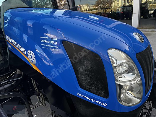 Machinery / Agricultural Machines / Tractors / New Holland / TR6.120