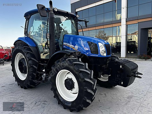 Machinery / Agricultural Machines / Tractors / New Holland / TR6.120