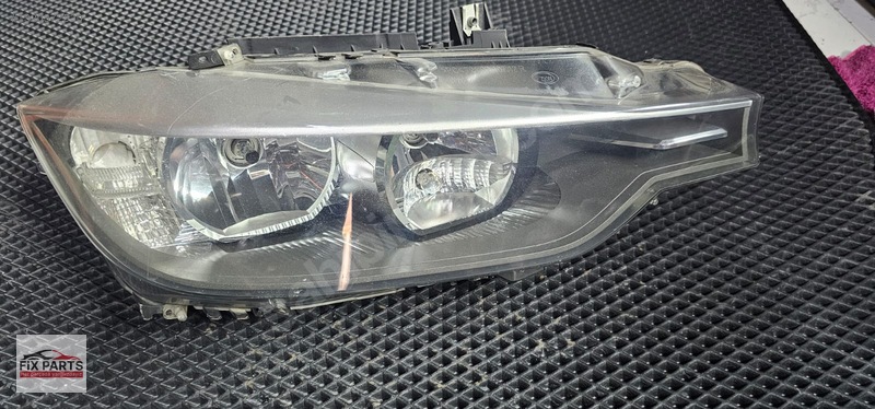 BMW 3 Serisi Far