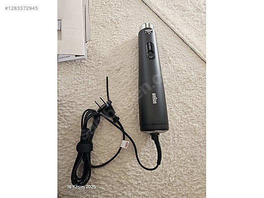 İkinci El ve Sıfır Alışveriş / Kişisel Bakım & Kozmetik / Saç Bakımı / Şekillendirme / Saç Kurutma Makinesi