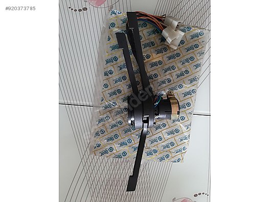 Otomobil Arazi Araci Elektrik Tofas Dogan Sahin Sinyal Silecek Kolu 3 Kademe Opar Sahibinden Comda 920373785 Otomobil Arazi Araci Elektrik Tofas Dogan Sahin Sinyal Silecek Kolu 3 Kademe Opar Sahibinden Comda 920373785