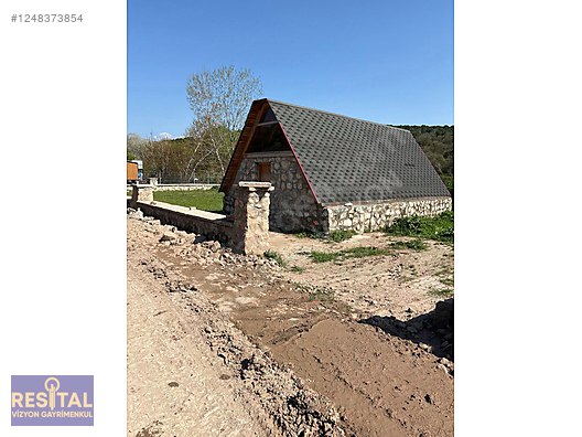 RESİTAL VİZYON DAN YÖRÜKYENİCESİ NDE SATILIK TAŞ EV VE ARSASI
