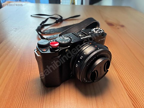 Aynasız / Fujifilm / X-M5 / Fujifilm X-M5, Sadece 1175 Shutter
