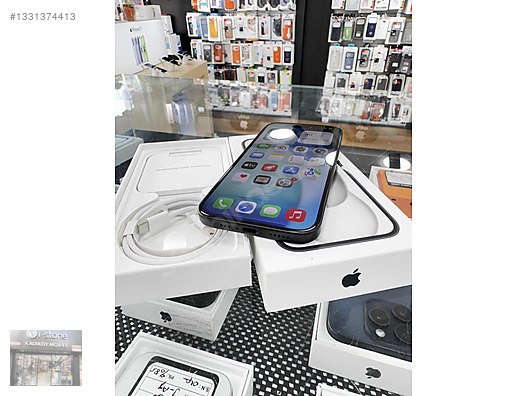 Apple / iPhone 15 / İPHONE 15 256 GB SİYAH DEĞİŞENSİZ PİL%88 APPLE