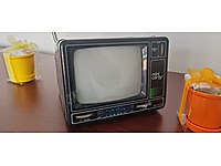 ANTIKA MINI CAR TV