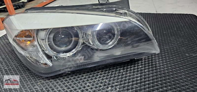 BMW 1 Serisi Far