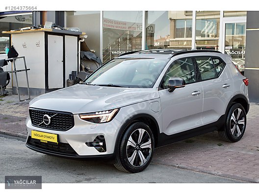 Vasıta / Arazi, SUV & Pickup / Volvo / XC40 / 1.5 T5 Recharge / Plus Dark
