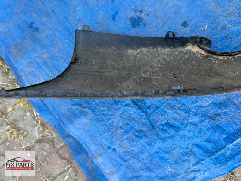 Mercedes E Tampon (Arka)
