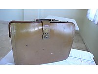 ANTİKA İNGİLİZ CHENEY MARKA HAKİKİ DERİ DOKTOR ÇANTA